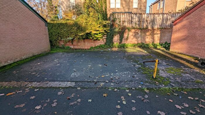 Garage / Parking To Rent In Eildon Terrace, Trinity, Edinburgh, EH3