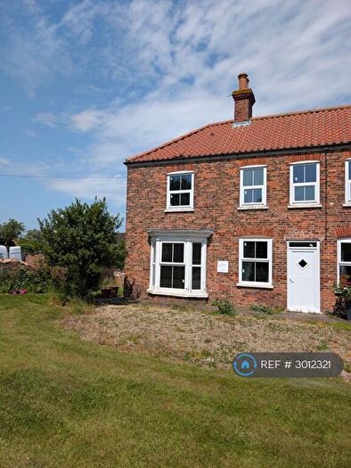 3 Bedroom Semi-Detached House To Rent In Grange Farm Cottage, Gainsborough, DN21