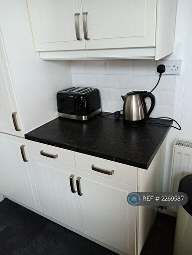 3 Bedroom Flat To Rent In Glenthorn Road, West Jesmond, NE2