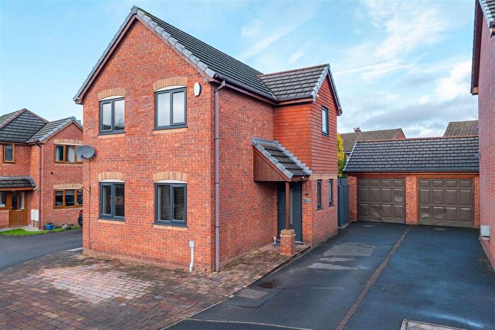 3 Bedroom Detached House For Sale In Balshaw House Gardens, Euxton, Chorley, PR7