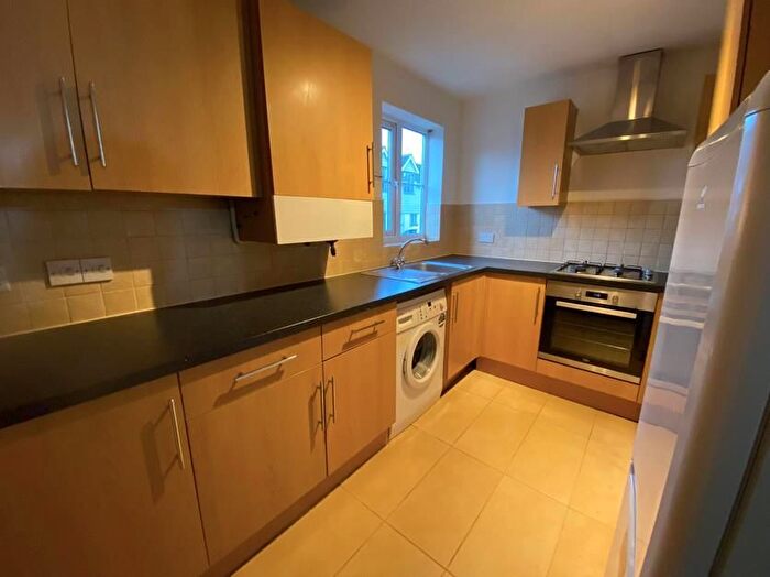 1 Bedroom Flat To Rent In Market Place, Romford, RM4