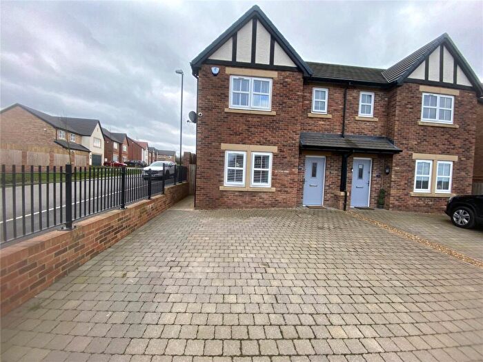 3 Bedroom Semi Detached House For Sale In Greenchapel Way, Sunderland, SR3