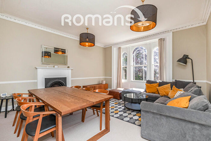 2 Bedroom Flat To Rent In Cotham Road, Bristol, BS6