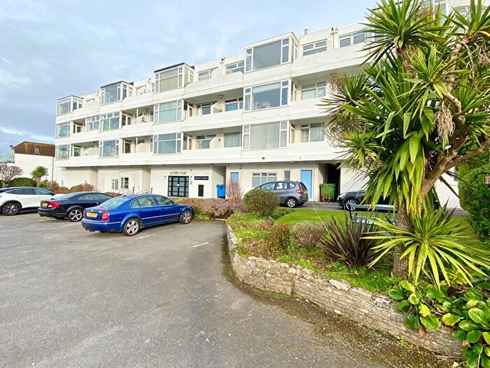 2 Bedroom Apartment To Rent In Salterns Court, Sandbanks Road, Lilliput, BH14