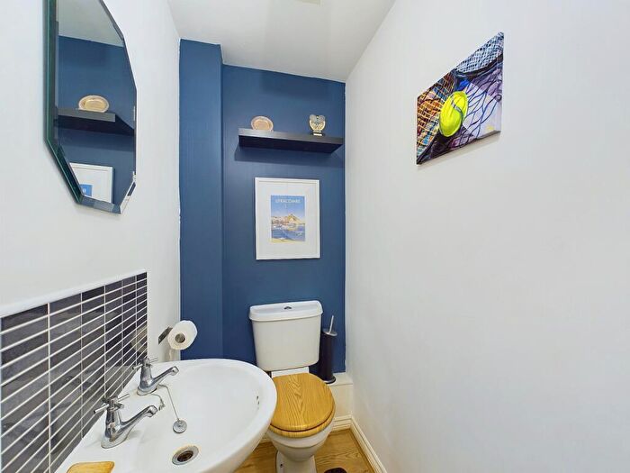3 Bedroom Terraced House For Sale In Johnson Drive, Leighton Buzzard, Bedfordshire, LU7