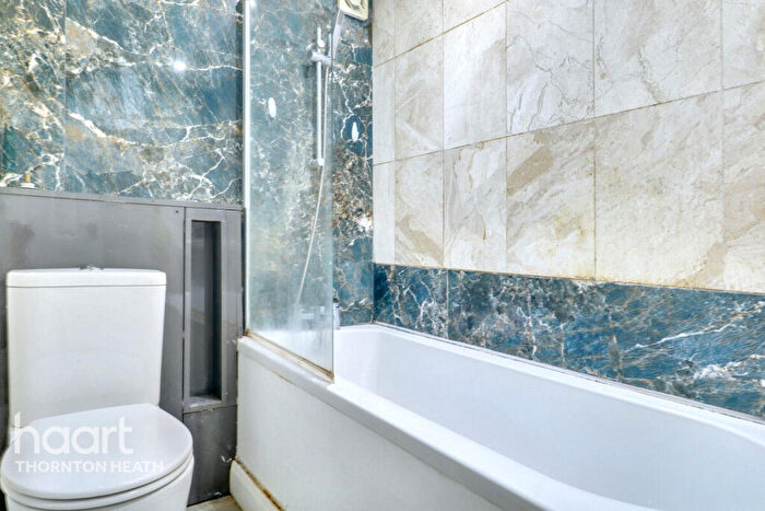 2 Bedroom Flat For Sale In Parchmore Road, Thornton Heath, CR7