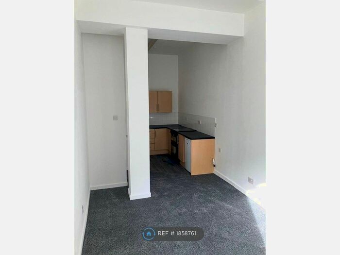 1 Bedroom Flat To Rent In Oldham Street, Manchester, M4