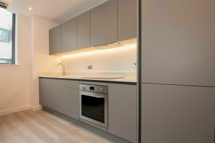 1 Bedroom Apartment To Rent In Capital Drive, Linford Wood, MK14