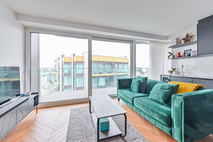 1 Bedroom Flat To Rent In Brigadier Walk, Woolwich Riverside, London, SE18