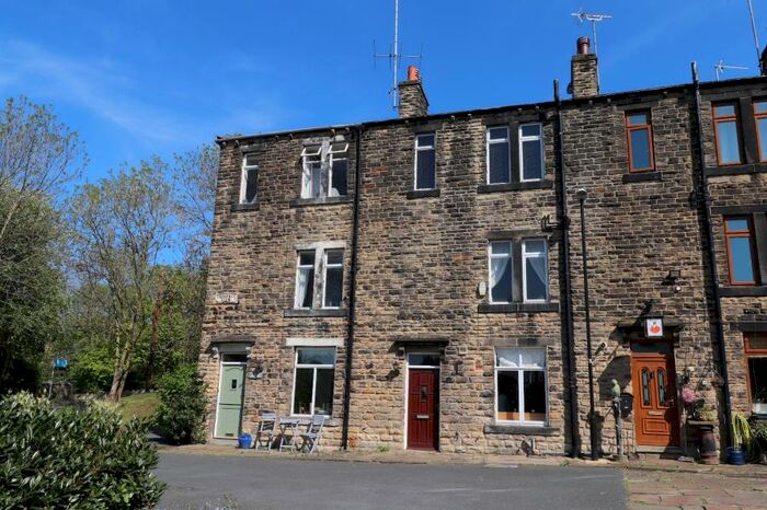 1 Bedroom Terraced House To Rent In Prospect View, Rodley, Leeds, LS13