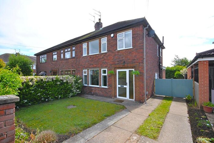 3 Bedroom Semi-Detached House To Rent In Branstone Road, Sprotbrough, DN5