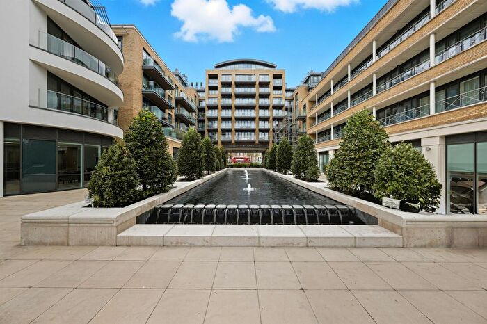 2 Bedroom Flat To Rent In Kew Bridge Road, Kew, Kew, TW8