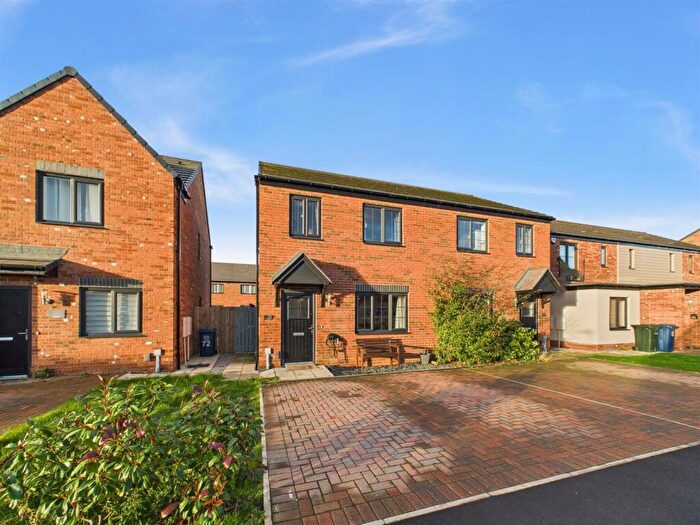 3 Bedroom Semi-Detached House For Sale In Winder Drive, Hazlerigg, NE13