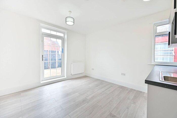 Studio To Rent In Mora Road, Cricklewood, London, NW2