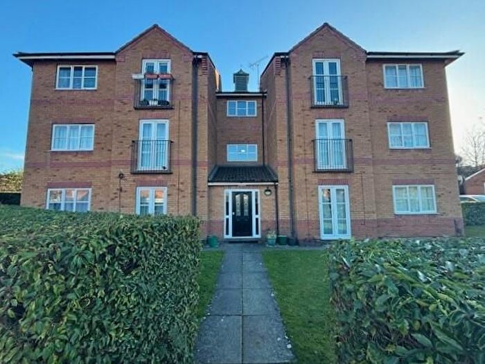 1 Bedroom Flat For Sale In Huntington Drive, Lawley Bank, Telford, TF4