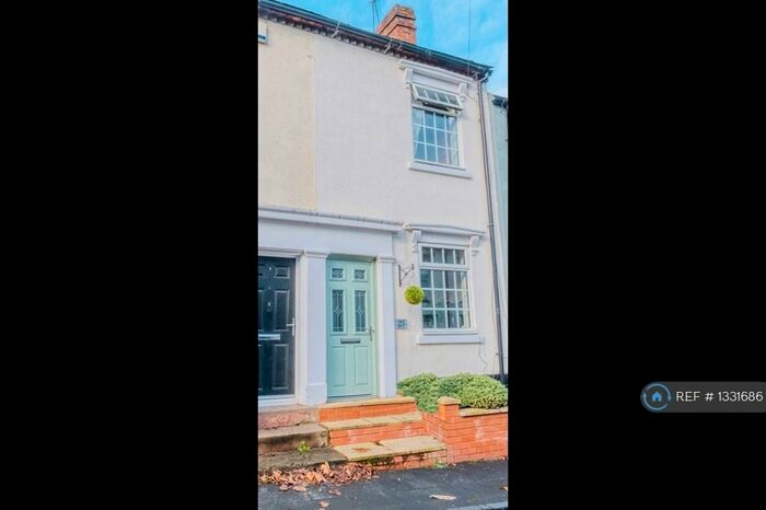 2 Bedroom Terraced House To Rent In Park Street, Stourbridge, DY8