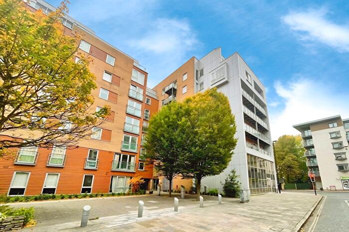 1 Bedroom Flat For Sale In High Street, Southampton, SO14