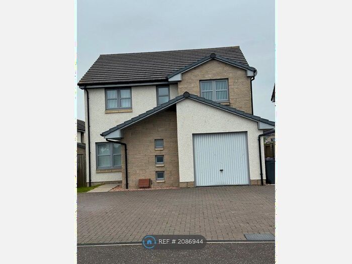 4 Bedroom Detached House To Rent In Henry Cotton Place, Carnoustie, DD7