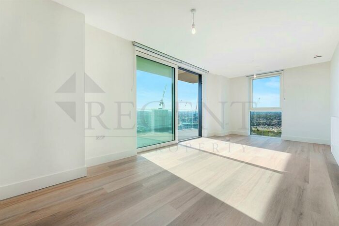 2 Bedroom Apartment To Rent In Hale Works, Daneland Walk, N17