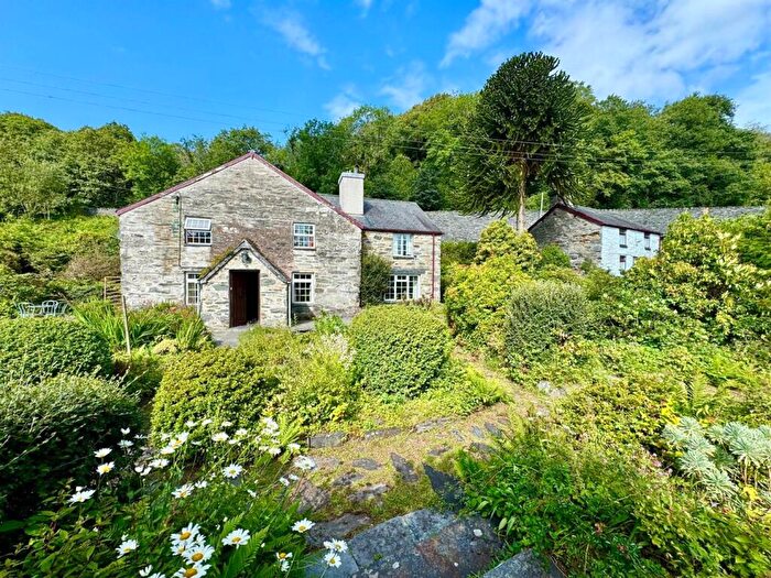 6 Bedroom House For Sale In Dolwyddelan, LL25