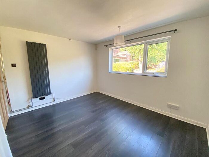 2 Bedroom Bungalow To Rent In Darley Abbey Drive, Darley Abbey, Derby, DE22