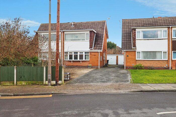 2 Bedroom Semi Detached House For Sale In Elswick Drive, Beston Rylands, Nottinghamshire, NG9