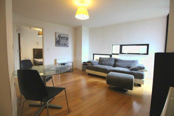 2 Bedroom Apartment To Rent In Great Ancoats Street, Manchester, M4