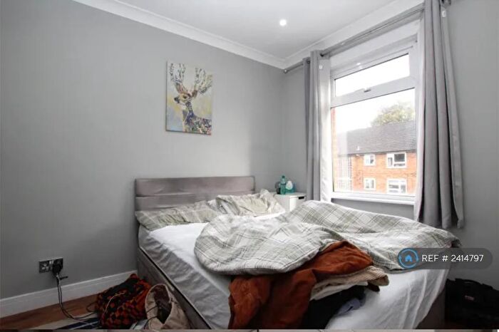 1 Bedroom Flat To Rent In Parkdale Road, London, SE18