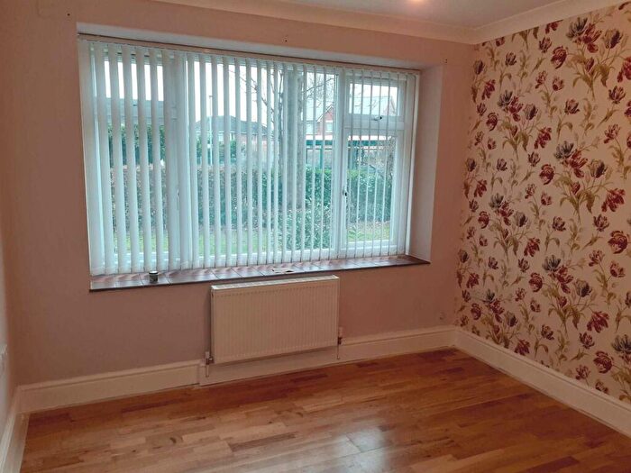 2 Bedroom Apartment To Rent In Middlewood Road, Aughton, L39