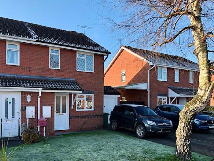 2 Bedroom Semi-Detached House To Rent In Rosemary Avenue, ST17