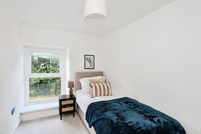 3 Bedroom Terraced House For Sale In Woodville Street, Pontarddulais, Swansea, SA4