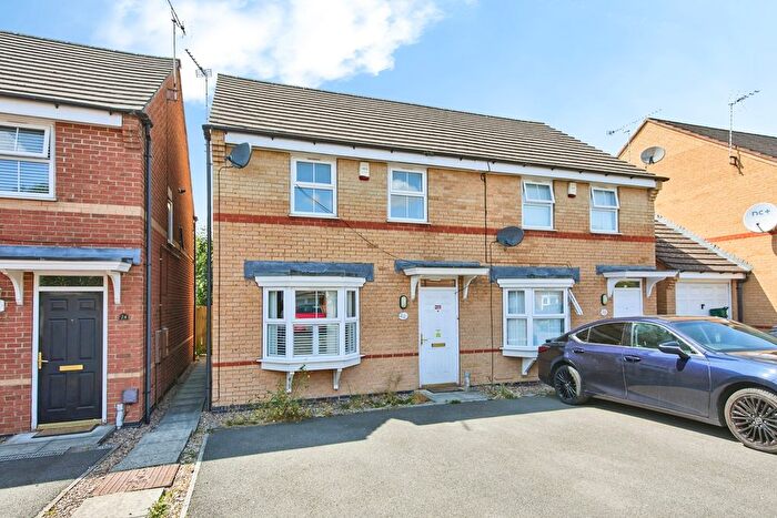 3 Bedroom Semi-Detached House For Sale In Avonmouth Drive, Derby, Derbyshire, DE24