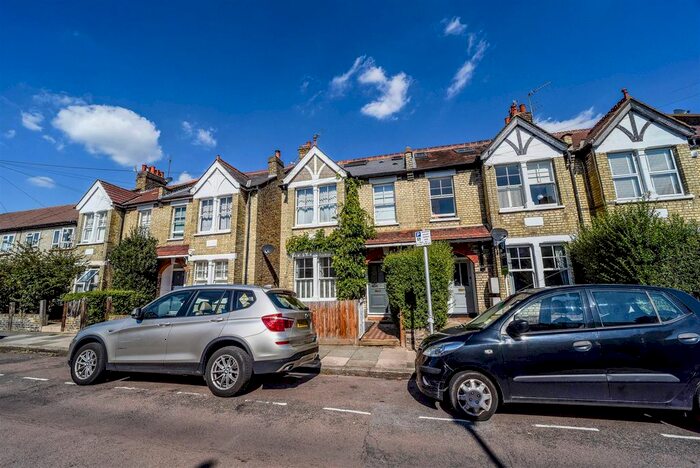 2 Bedroom Maisonette To Rent In Kenley Road, St Margarets, Twickenham, TW1