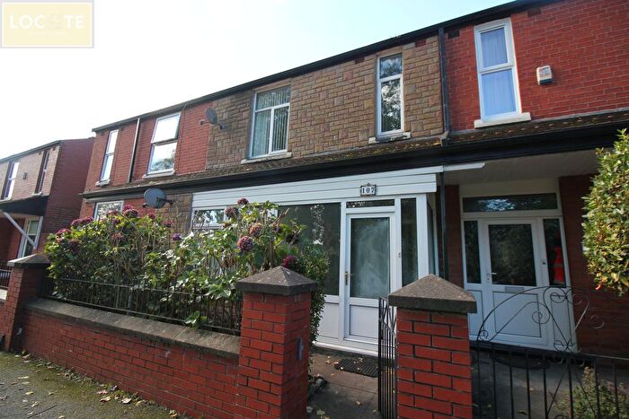 3 Bedroom Terraced House For Sale In Sandywell Street, Openshaw, M11