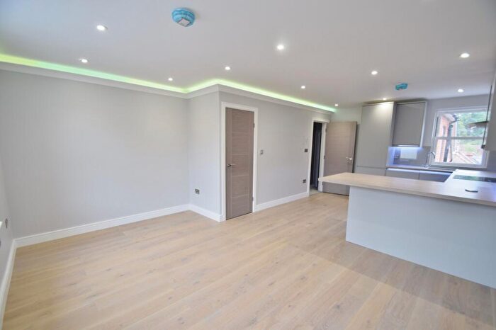 1 Bedroom Flat To Rent In Winchester, SO23