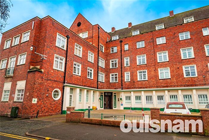 1 Bedroom Flat To Rent In Friar Street, Droitwich, Worcestershire, WR9