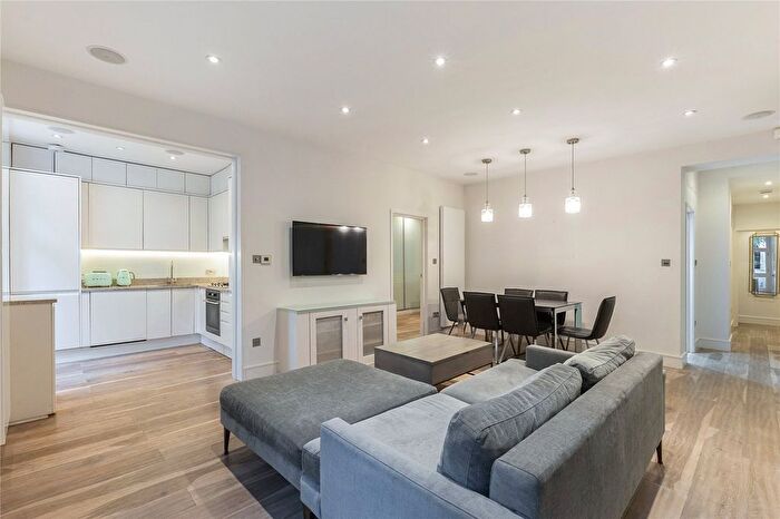 2 Bedroom Flat To Rent In Collingham Road, Earl's Court, SW5