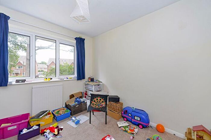4 Bedroom Detached House For Sale In Napper Place, Cranleigh, GU6