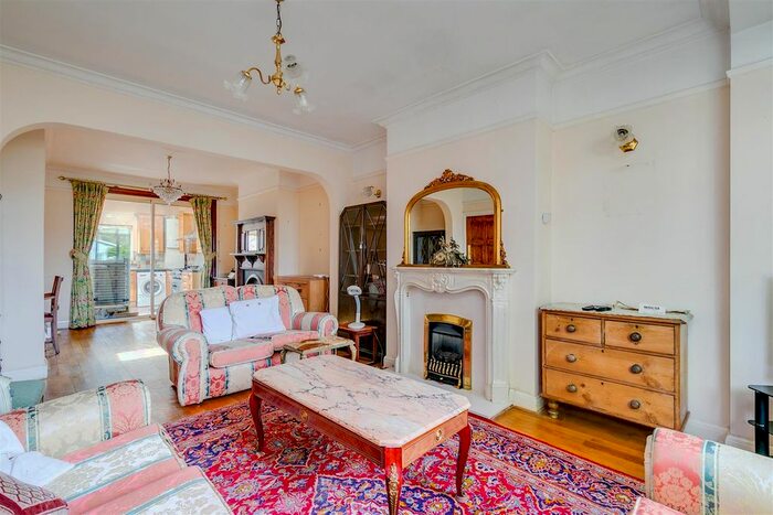4 Bedroom Terraced House To Rent In Hawkshead Road, London, W4