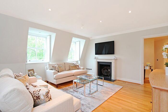 2 Bedroom Flat To Rent In Stanhope Gardens, South Kensington, London, SW7