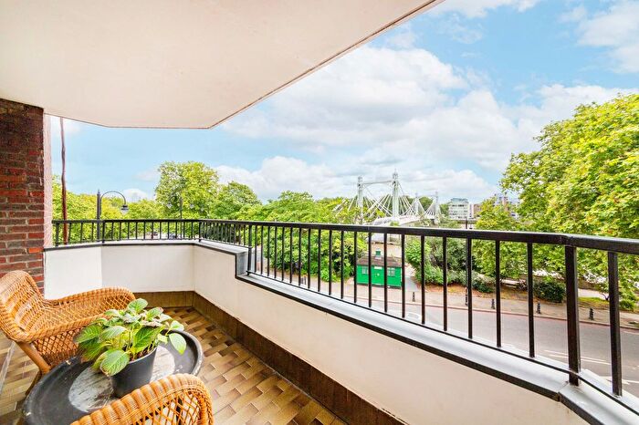 3 Bedroom Flat To Rent In Pier House, Cheyne Walk, SW3