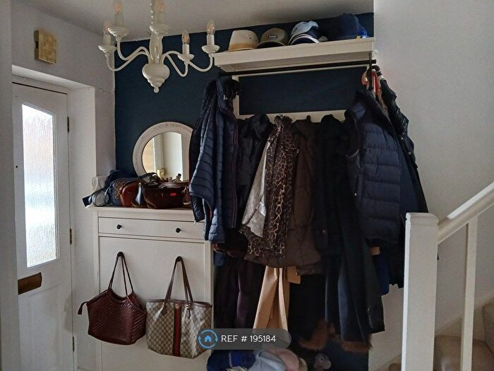 3 Bedroom Terraced House To Rent In Vanneck Square, Putney, SW15