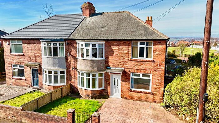 2 Bedroom Flat To Rent In Beverley Road, Low Fell, Gateshead, NE9