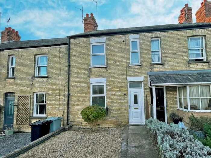 2 Bedroom Terraced House To Rent In Queens Walk, Stamford PE9