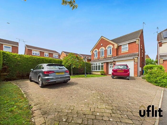 4 Bedroom Detached House For Sale In John Hibbard Close, Sheffield, S13