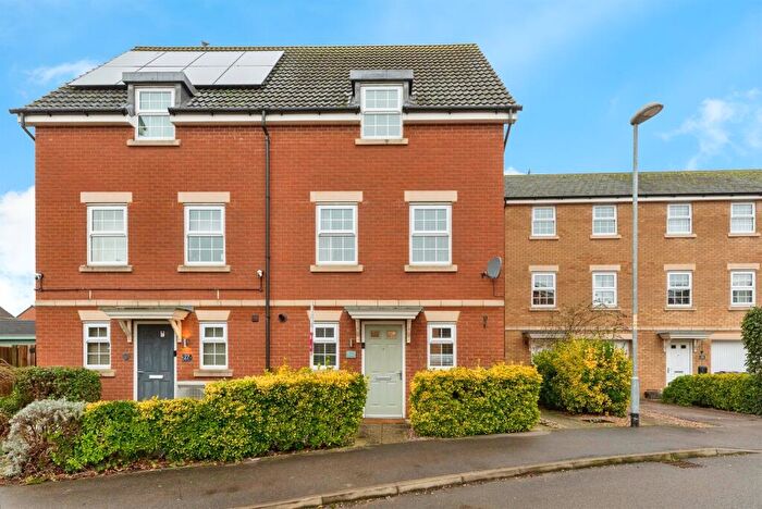 3 Bedroom Town House For Sale In Bradley Drive, Grantham, NG31