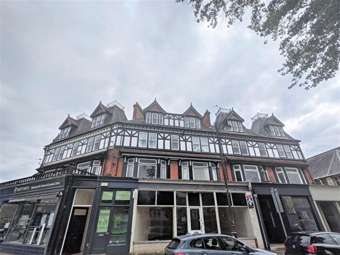 1 Bedroom Apartment To Rent In Royal Buildings, Penarth, CF64