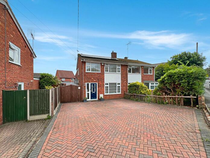3 Bedroom Semi-Detached House For Sale In Beridge Road, Halstead, CO9
