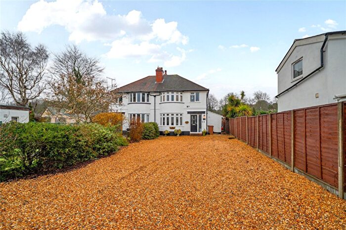 3 Bedroom Semi Detached House For Sale In Frimley Road, Ash Vale, Surrey, GU12