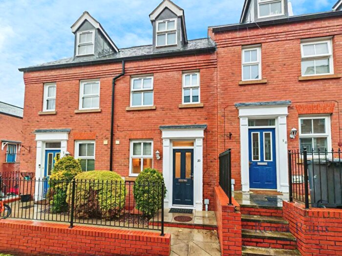 3 Bedroom Terraced House To Rent In Wallcroft Gardens, Middlewich, Cheshire, CW10